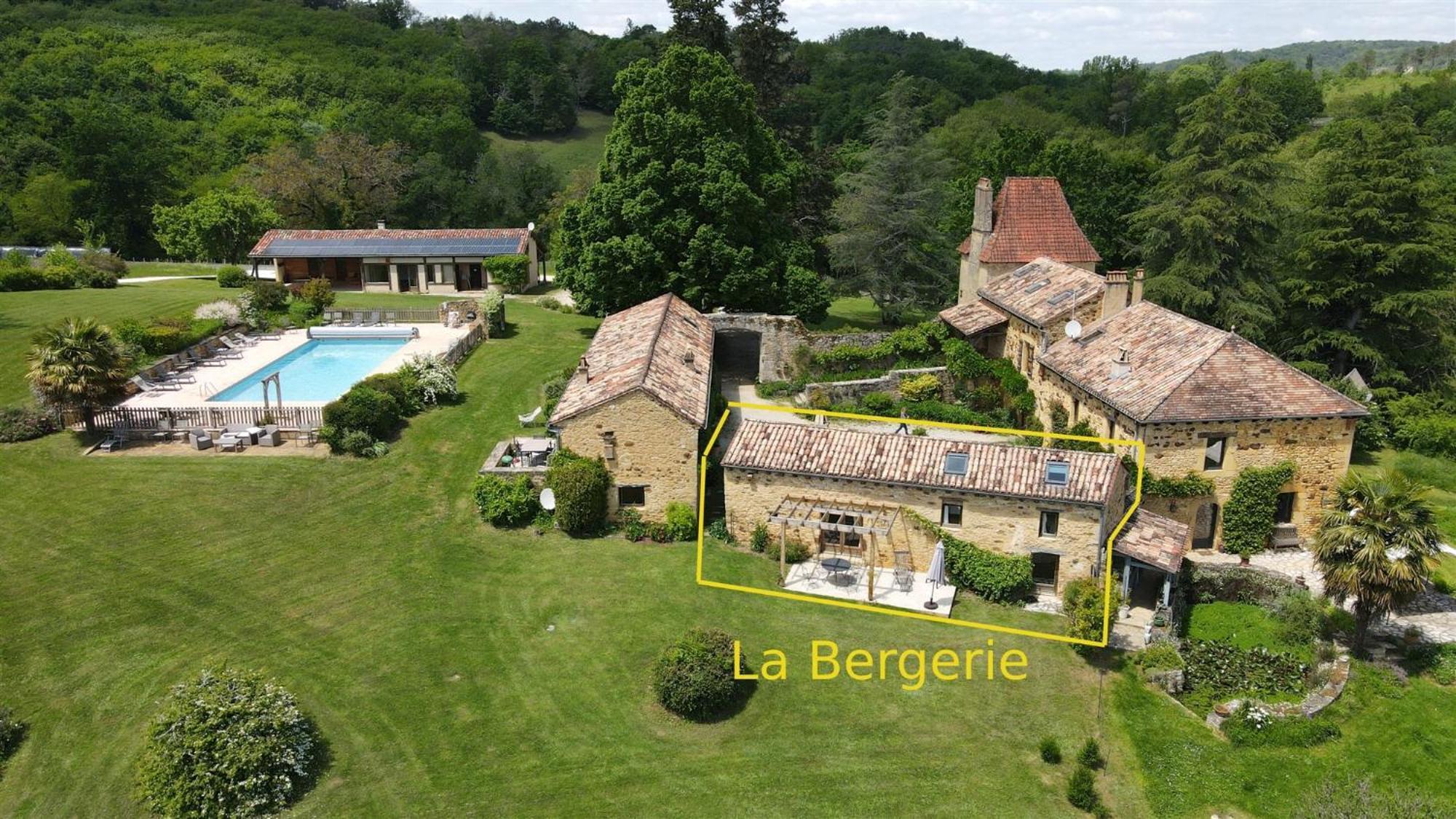 Domaine De Cournet Haut, A 17Th Century Property Set On A Calm, Idyllic Domain With Pool, Tennis, Bikes And More Les Vauries Værelse billede