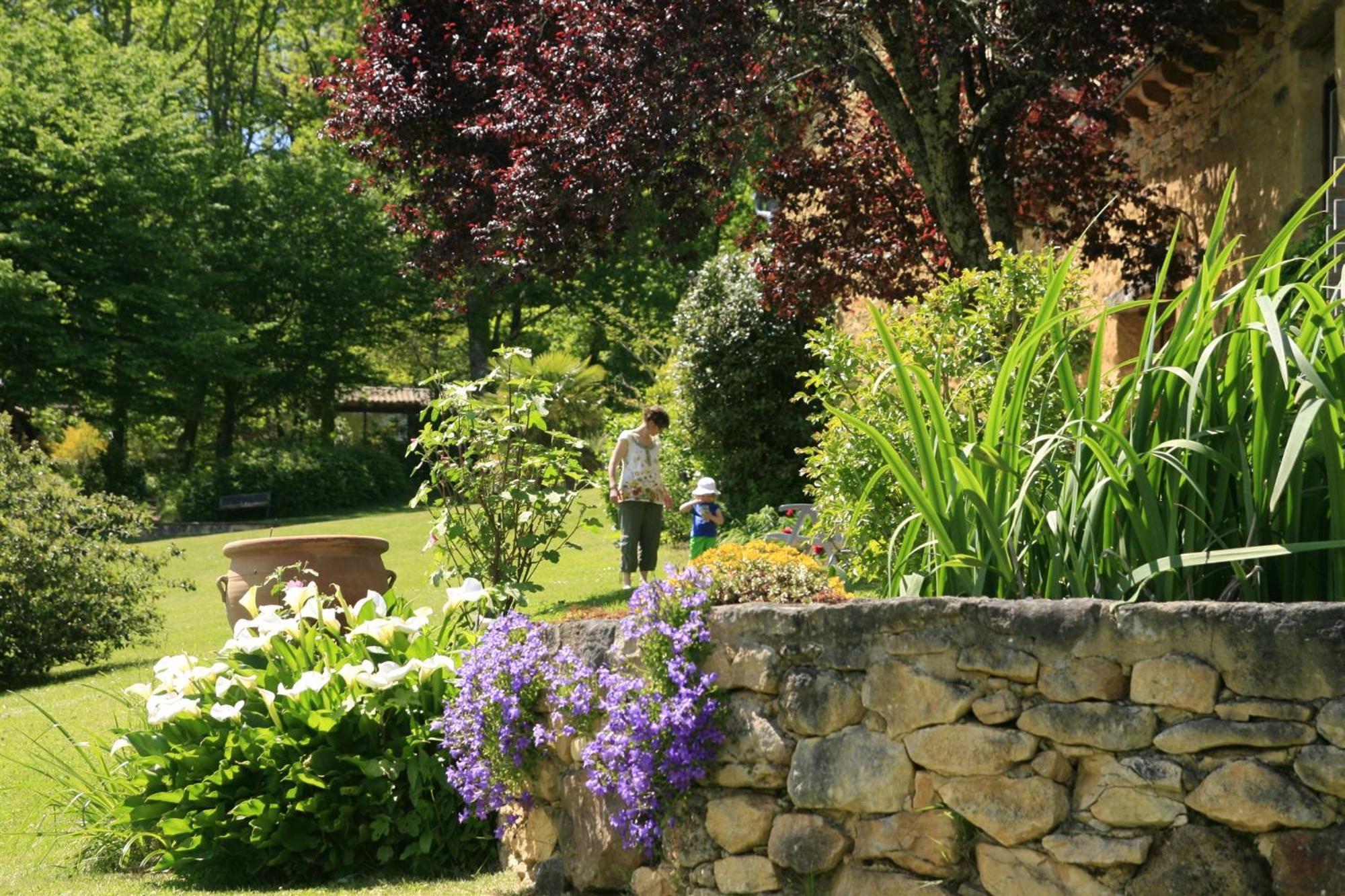 Domaine De Cournet Haut, A 17Th Century Property Set On A Calm, Idyllic Domain With Pool, Tennis, Bikes And More Les Vauries Eksteriør billede