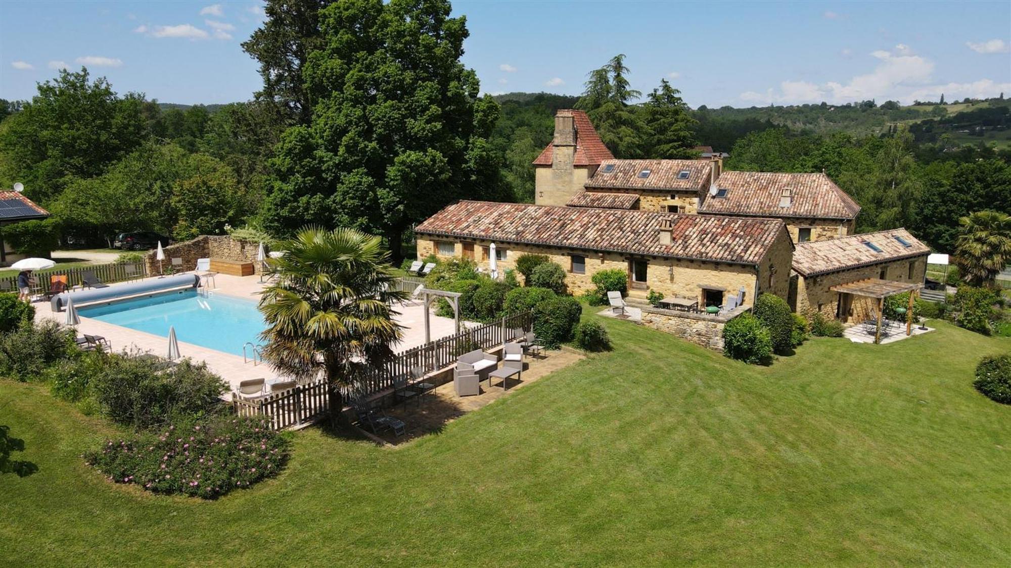 Domaine De Cournet Haut, A 17Th Century Property Set On A Calm, Idyllic Domain With Pool, Tennis, Bikes And More Les Vauries Eksteriør billede