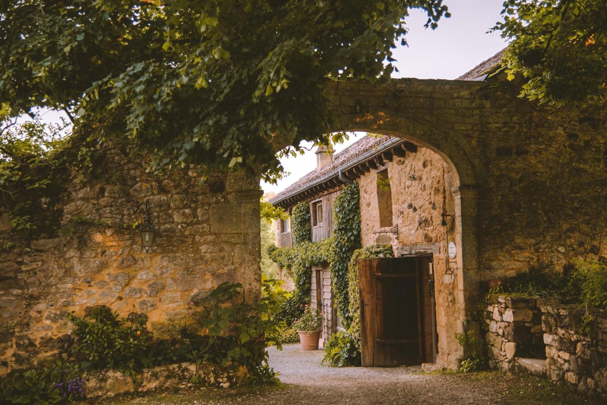 Domaine De Cournet Haut, A 17Th Century Property Set On A Calm, Idyllic Domain With Pool, Tennis, Bikes And More Les Vauries Eksteriør billede