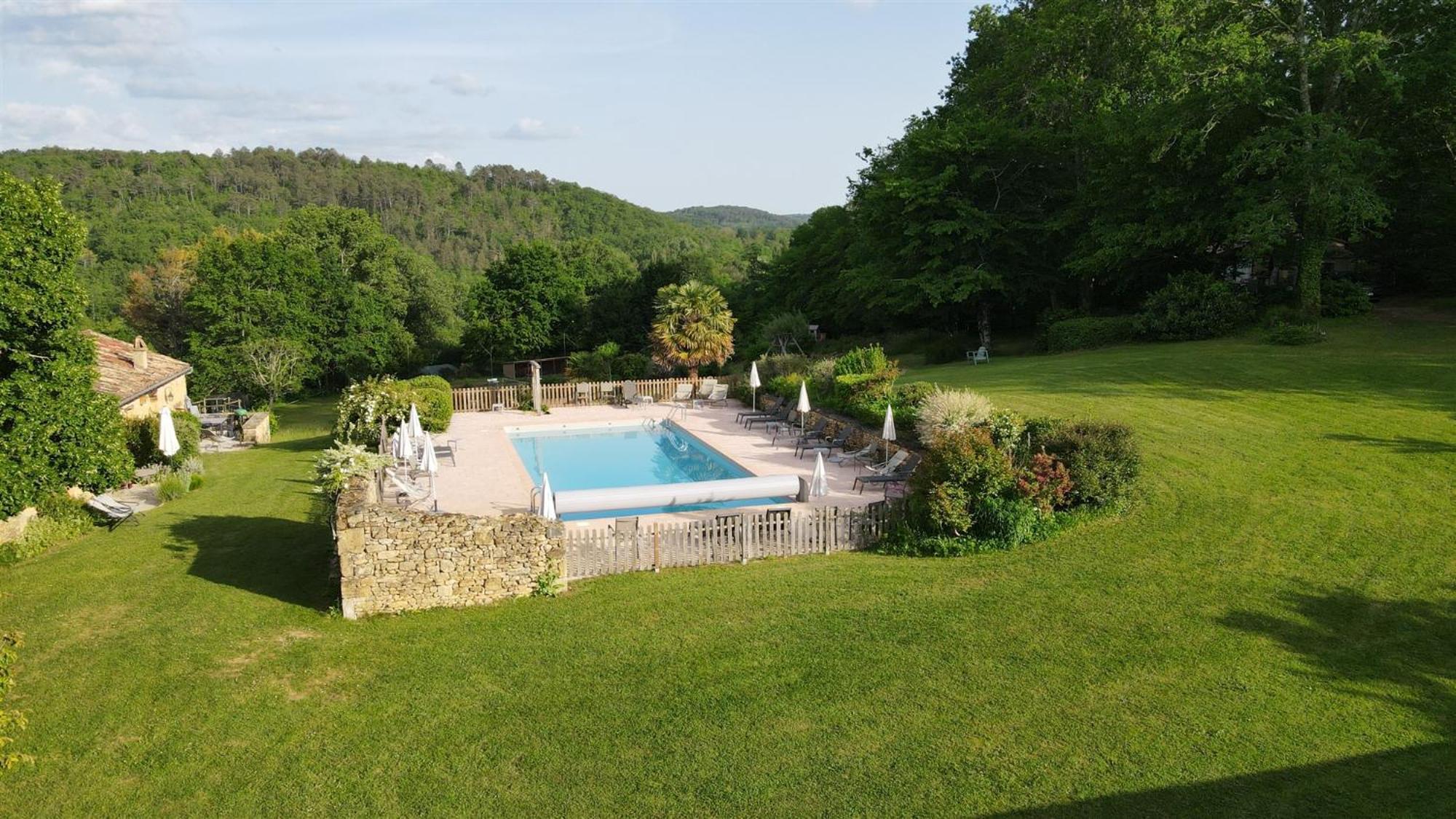 Domaine De Cournet Haut, A 17Th Century Property Set On A Calm, Idyllic Domain With Pool, Tennis, Bikes And More Les Vauries Eksteriør billede
