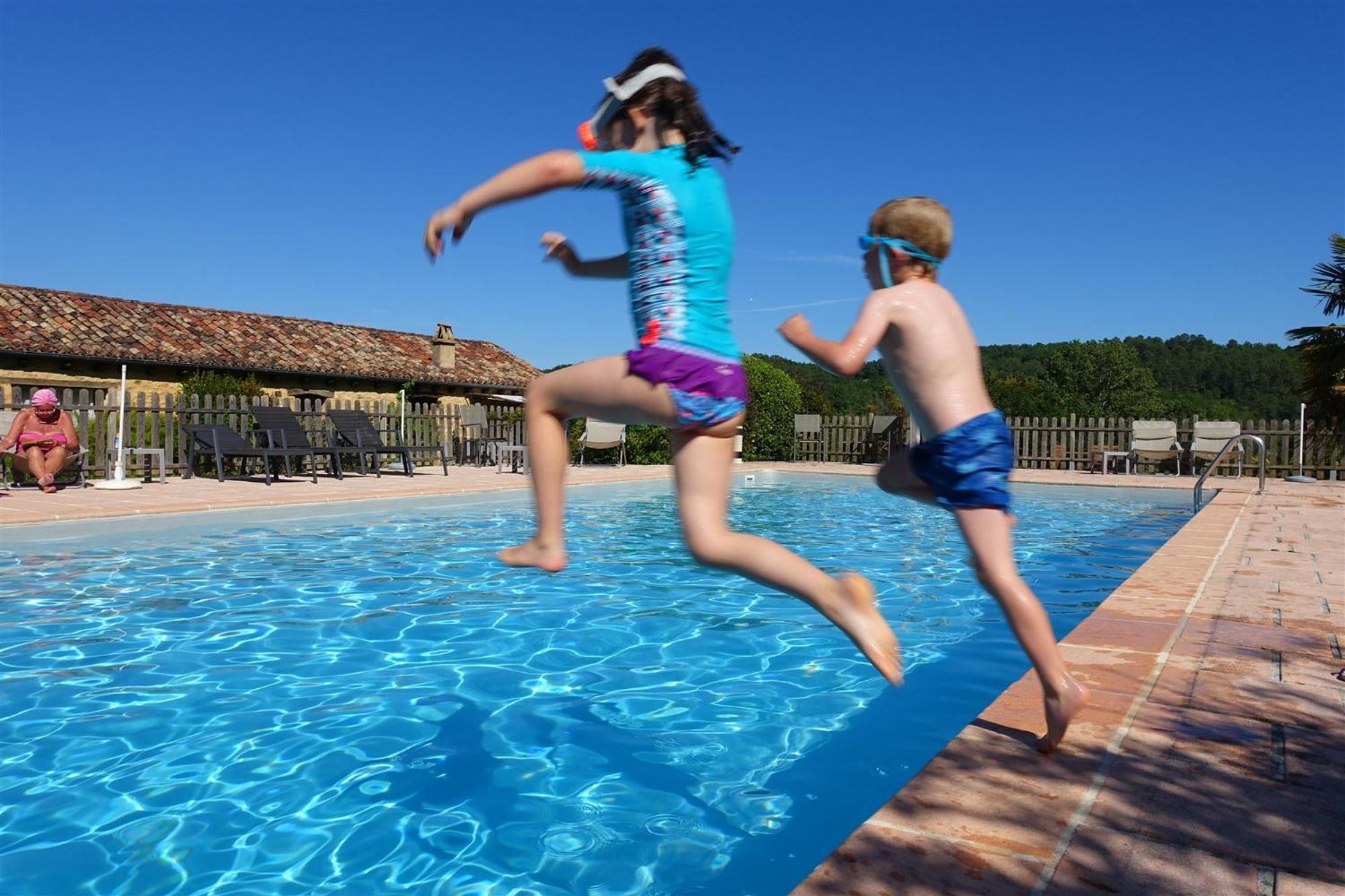 Domaine De Cournet Haut, A 17Th Century Property Set On A Calm, Idyllic Domain With Pool, Tennis, Bikes And More Les Vauries Eksteriør billede
