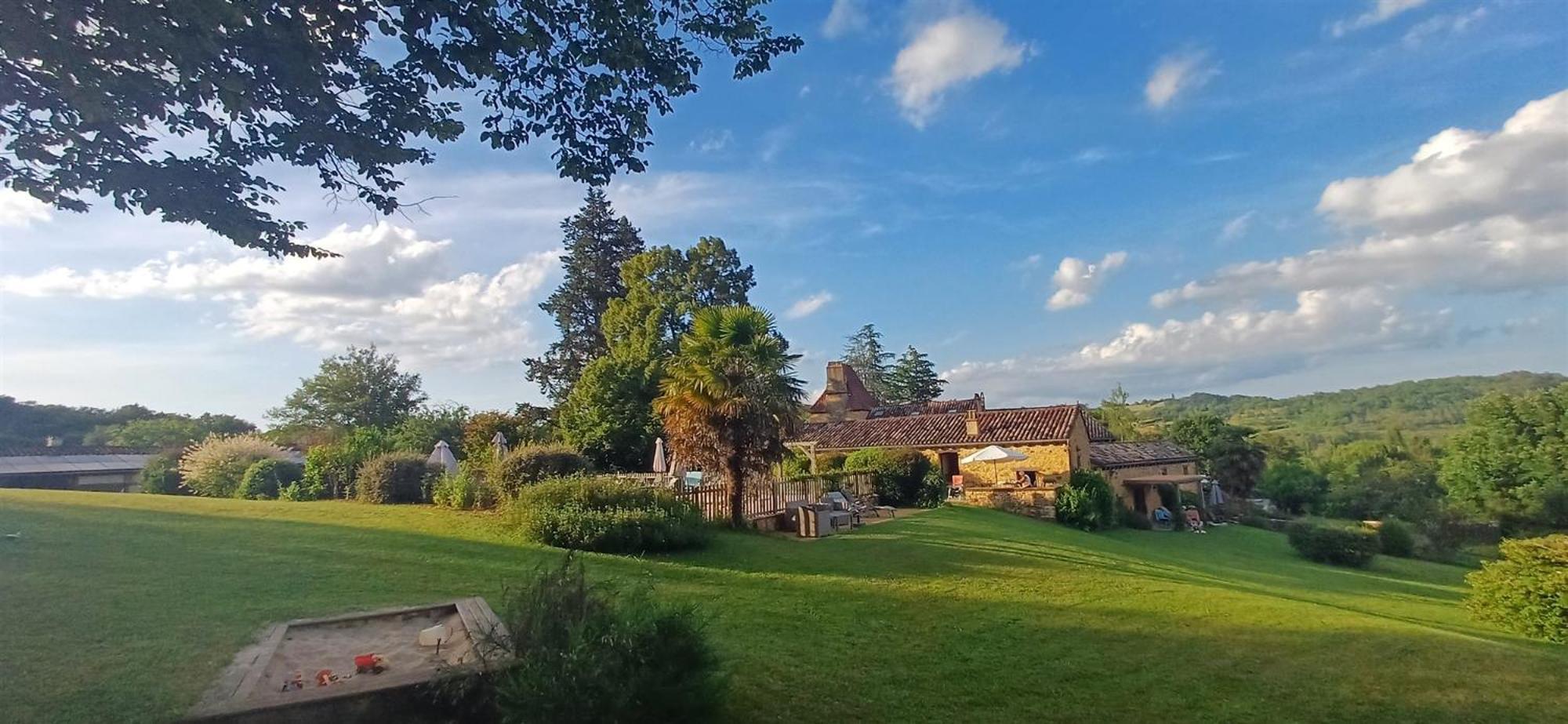 Domaine De Cournet Haut, A 17Th Century Property Set On A Calm, Idyllic Domain With Pool, Tennis, Bikes And More Les Vauries Eksteriør billede